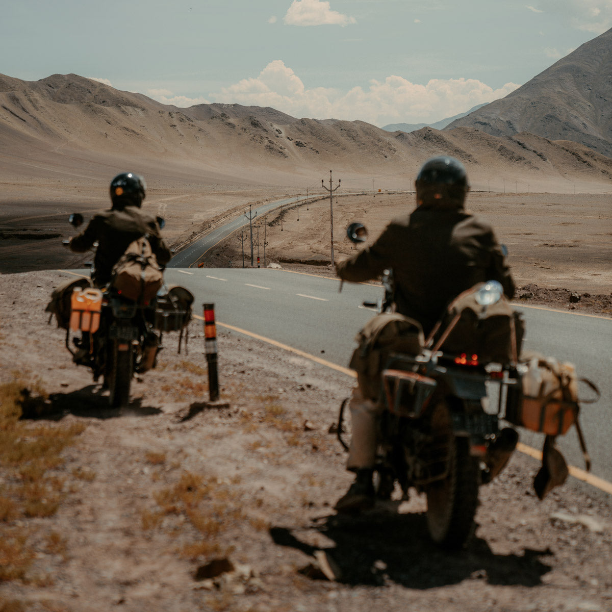 Lifestyle Images Of The Eversholt Jacket