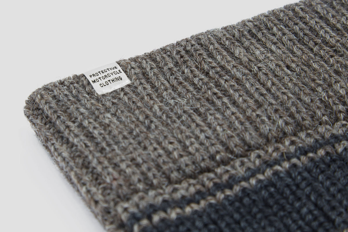 A ‘locator’ stitch around the base ensures the turn-over folds in the right place.