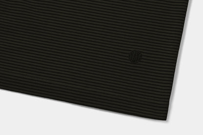 300 g/m Pre-Shrunk Cotton. Finished With Embroidered Monogram.