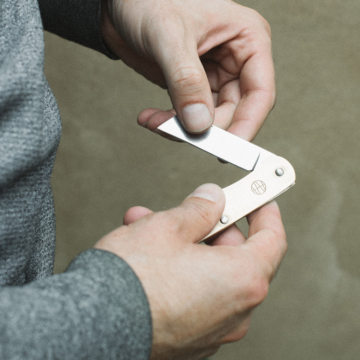 Lifestyle Image Of The Blakeney Knife