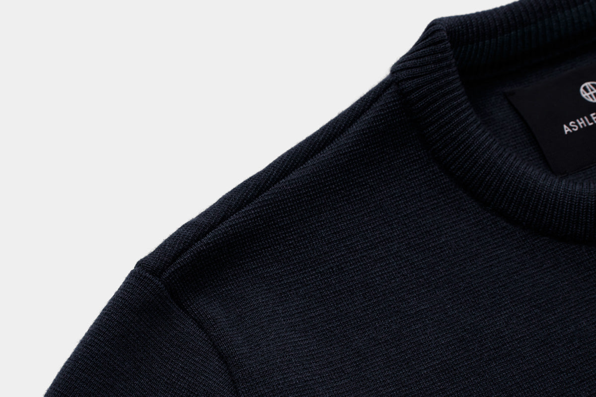 Warm without the bulk. The Cardington Knit is designed to pack easily.
