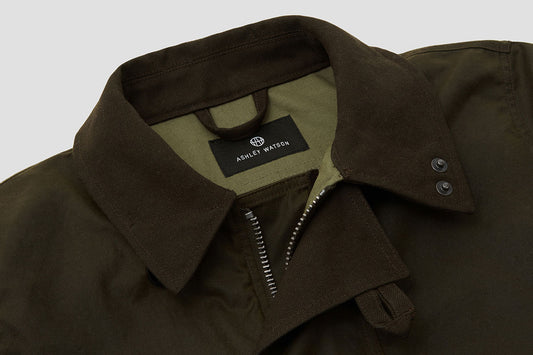 Collar faced with heavyweight 15oz canvas - hard wearing + comfortable.