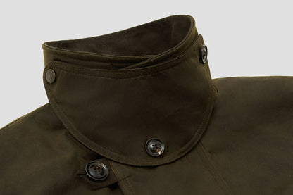 Neck sealed by signature three-point storm baffle.