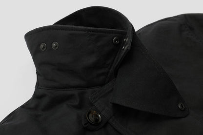 Adjustable neck baffle - tighten when wearing fewer layers in the warmer months.