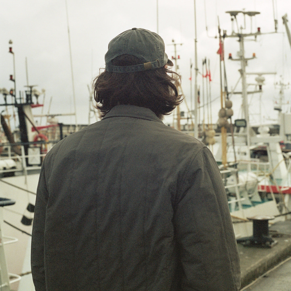 Lifestyle Image Of The Wilks Overshirt