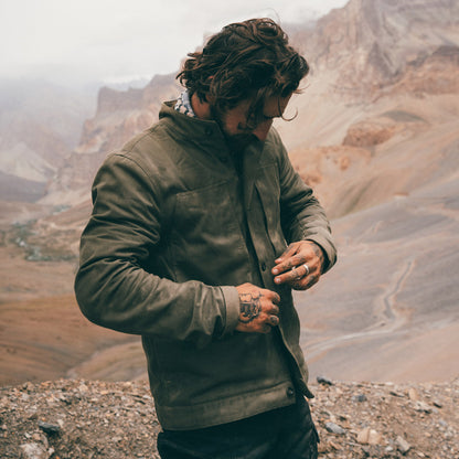 Lifestyle Image Of The Otto Shortsleeve