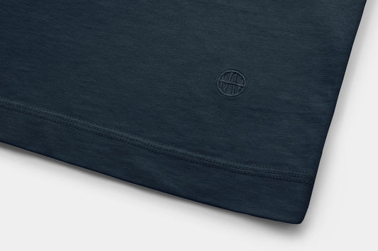 270 g/m Pre-Shrunk Cotton. Finished With Embroidered Monogram.