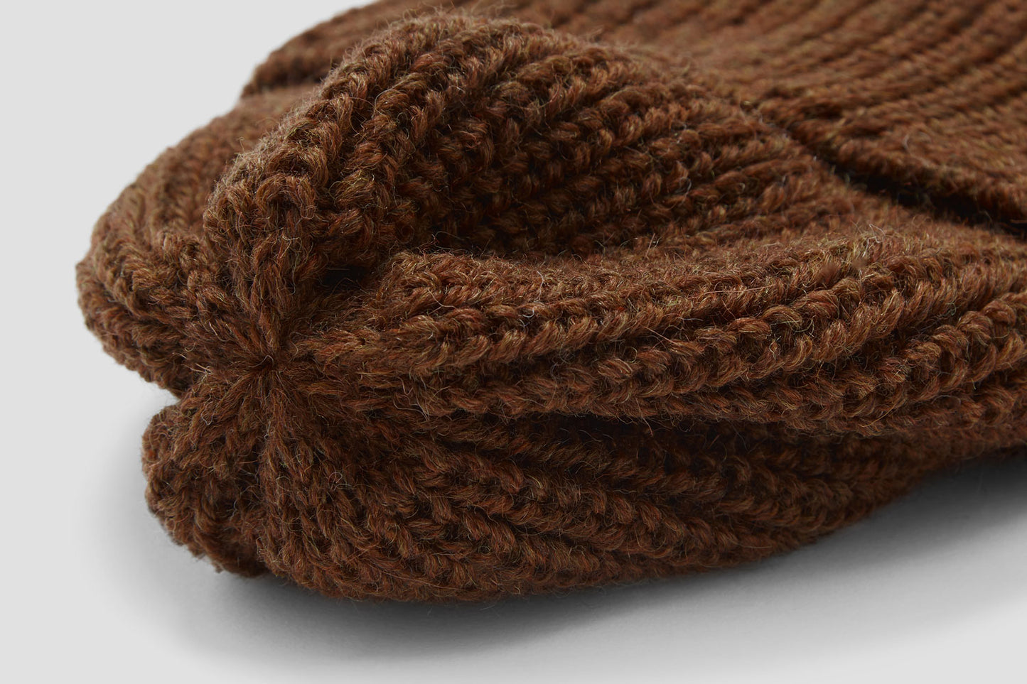 The crown is gathered + finished by hand giving the Thurcroft its distinctive shape.